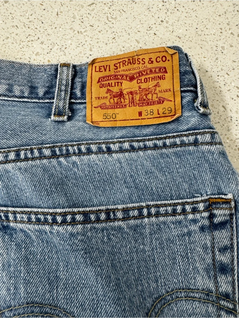 Levi's 550 Relaxed Fit Jeans Mens 38x29  Wash Blue Denim Vintage Y2K Fade 90’s